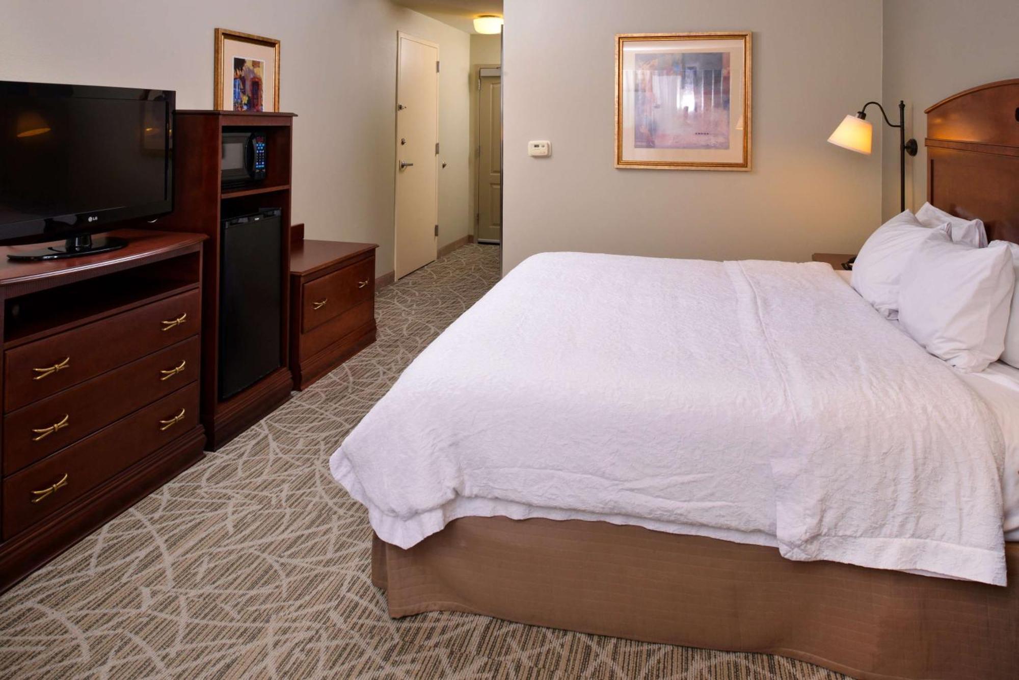 Hampton Inn By Hilton Litchfield Екстер'єр фото